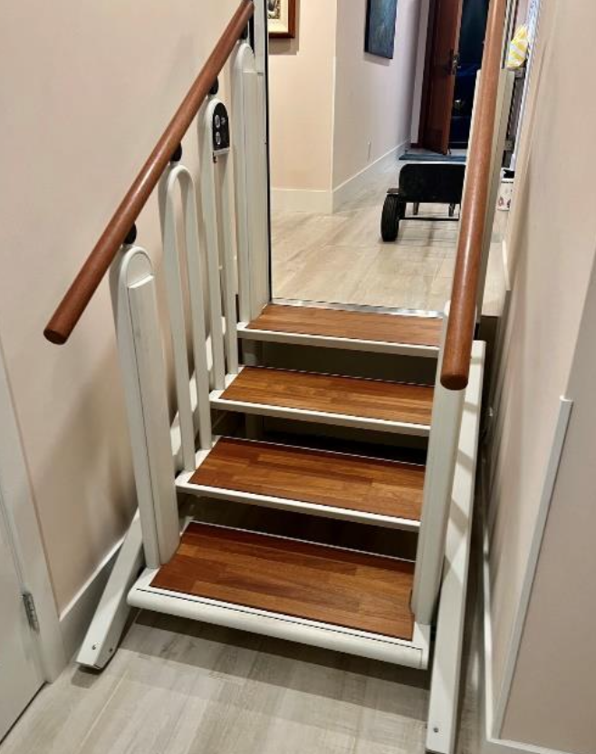 FlexStep by Liftup installed in residential hallway